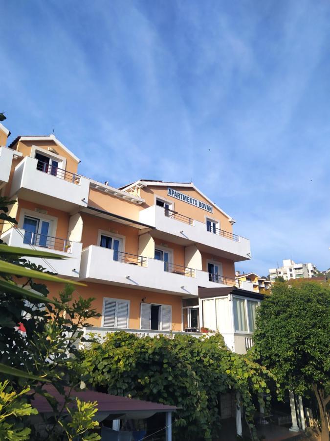 Apartments Bovan แฮร์เซ็ก-โนวี ภายนอก รูปภาพ